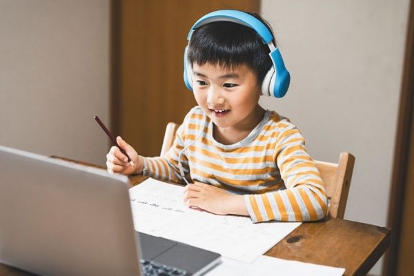 Cách giúp con học tập hiệu quả khi học Online tại nhà